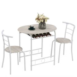 Small Table And Chairs 