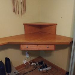 Corner Desk Top / Wall Mount / Real Wood!