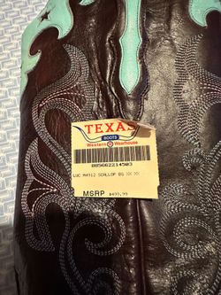 Women Cowboy boots 👢👢
