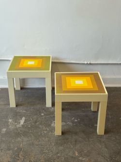 Retro plastic pop-art side tables