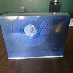 Pokemon Center Elite Trainer Box Plus - Pokemon Go - Mewtwo PC ETB Plus SEALED