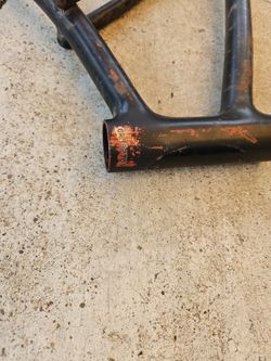 26 Inch 1980 Schwinn Frame With Kick Stand $50