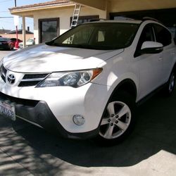 2014 Toyota RAV4 XLE FWD