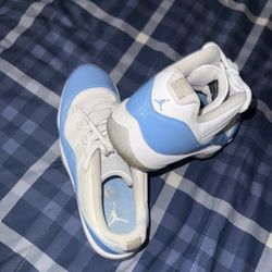 Air jordan 11 retro low unc size 11
