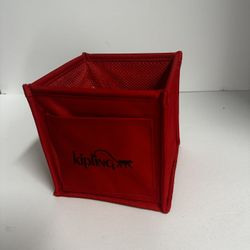Storage containers and baskets with hanging mode. Kipling Brand 