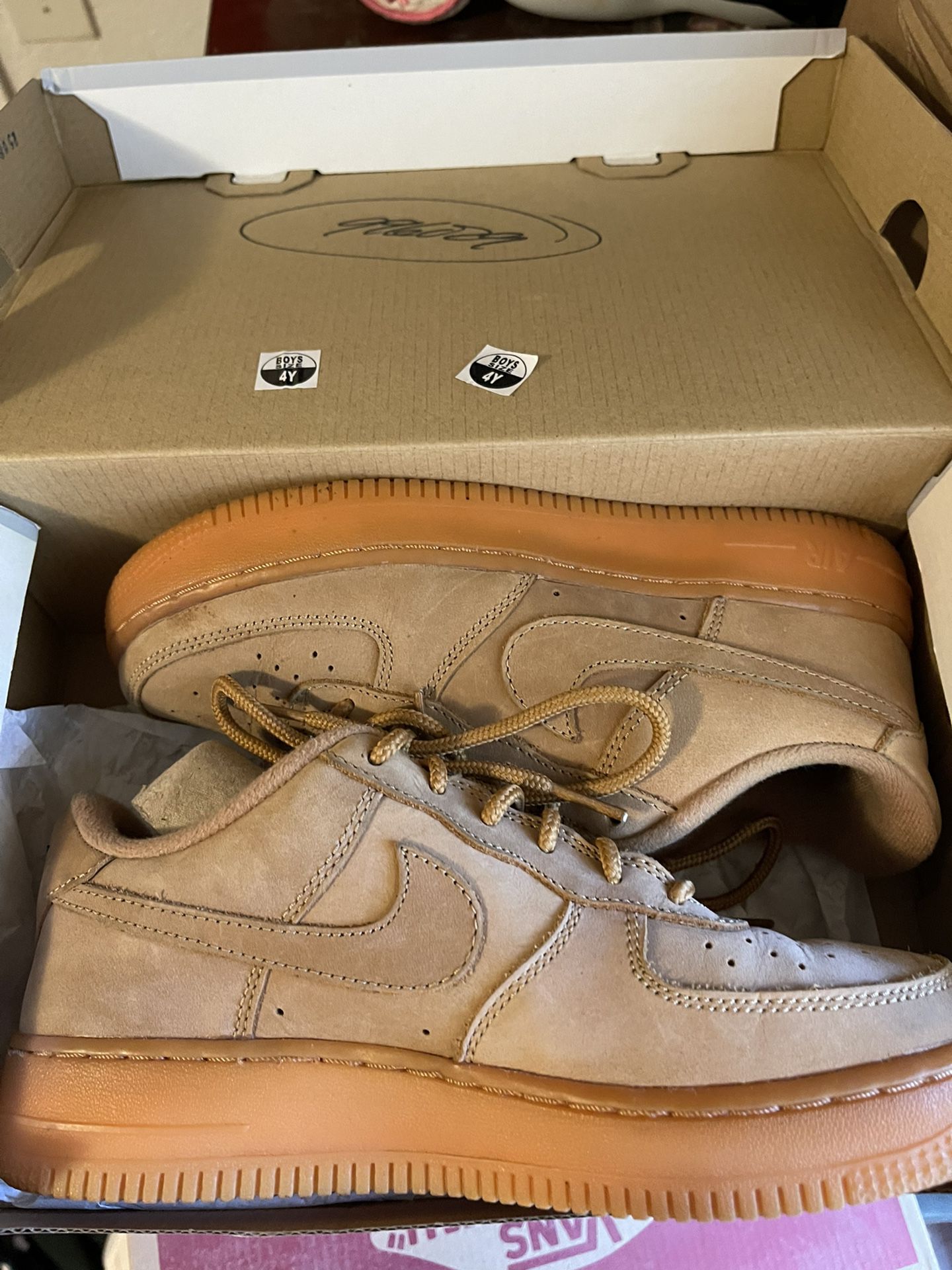 Jong Schiereiland Christendom Nike Air Force 1 Winter PRM GS for Sale in Fresno, CA - OfferUp