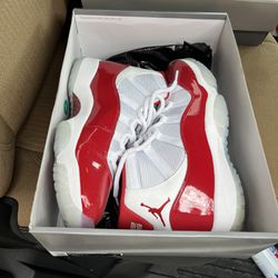 Jordan 11 Cherry Size 10.5 