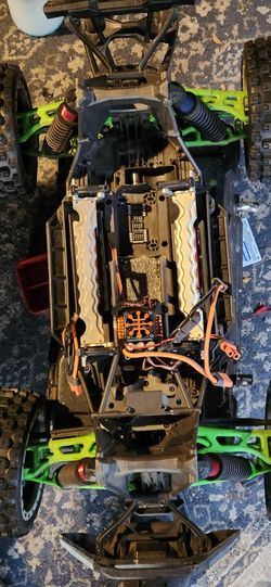 Xmax Upgraded Just Needs Motor&esc