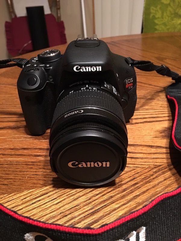 Canon EOS Rebel T3i dslr Camera with lense & stap