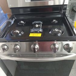Lg Scratch And Dent Gas Stove For Sale