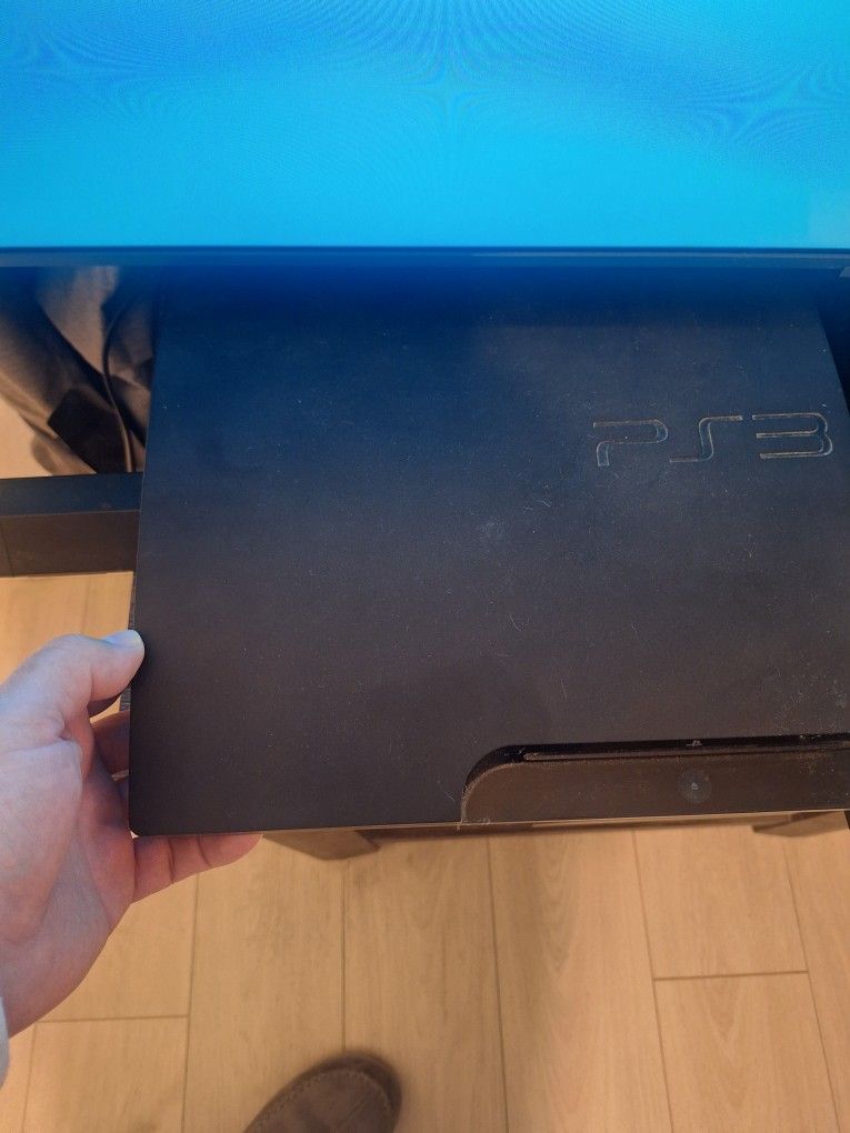 PS3 Works Great No Controllers