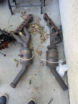 2015-2017 mustang exhaust manifold with cats