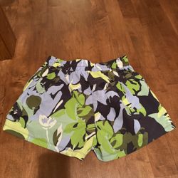 Woman’s new East West Company shorts shipping available