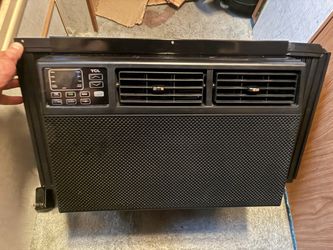 AC window unit 8,000 BTU smart AC w/remote and WiFi