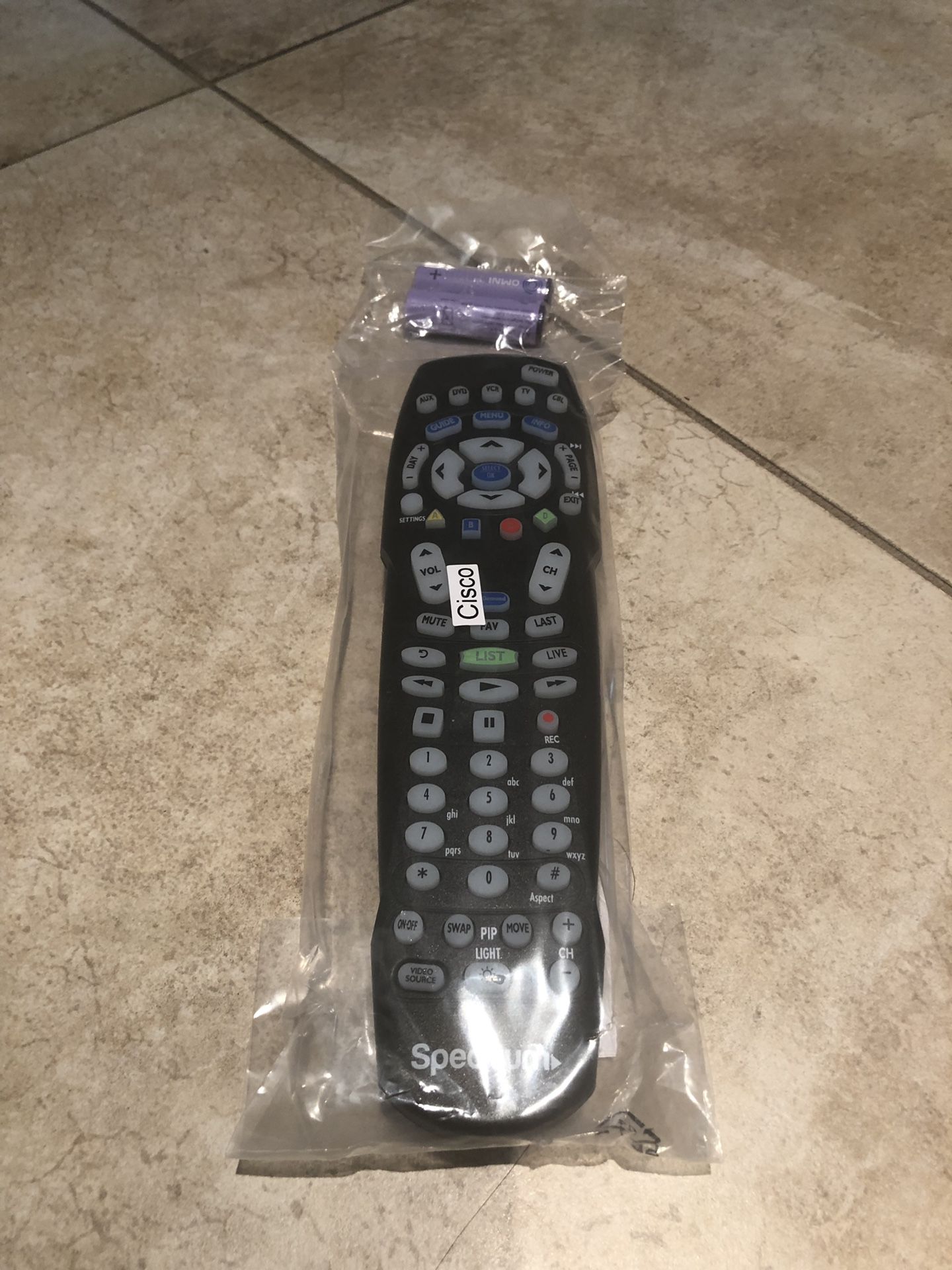 Spectrum RC122 charter communications remote control. With 2 batteries. New