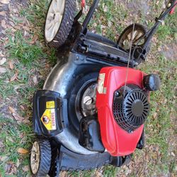 Lawn Mower Troy Bilt Easy To Push Power By Honda Very Good Conditions Ready For Work 
