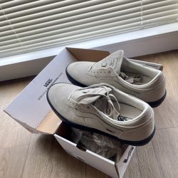 Brand New Size 13 Skate Shoes (Vans)