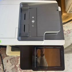 HP LaserJet Enterprise Flow MFP M527