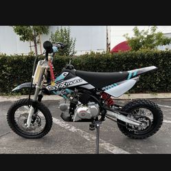 125cc Fully Automatic Dirt Bike $1199 Out The Door 