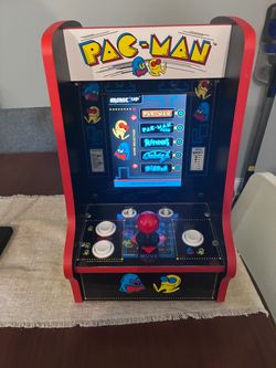 PAC Man arcade like new 5 games