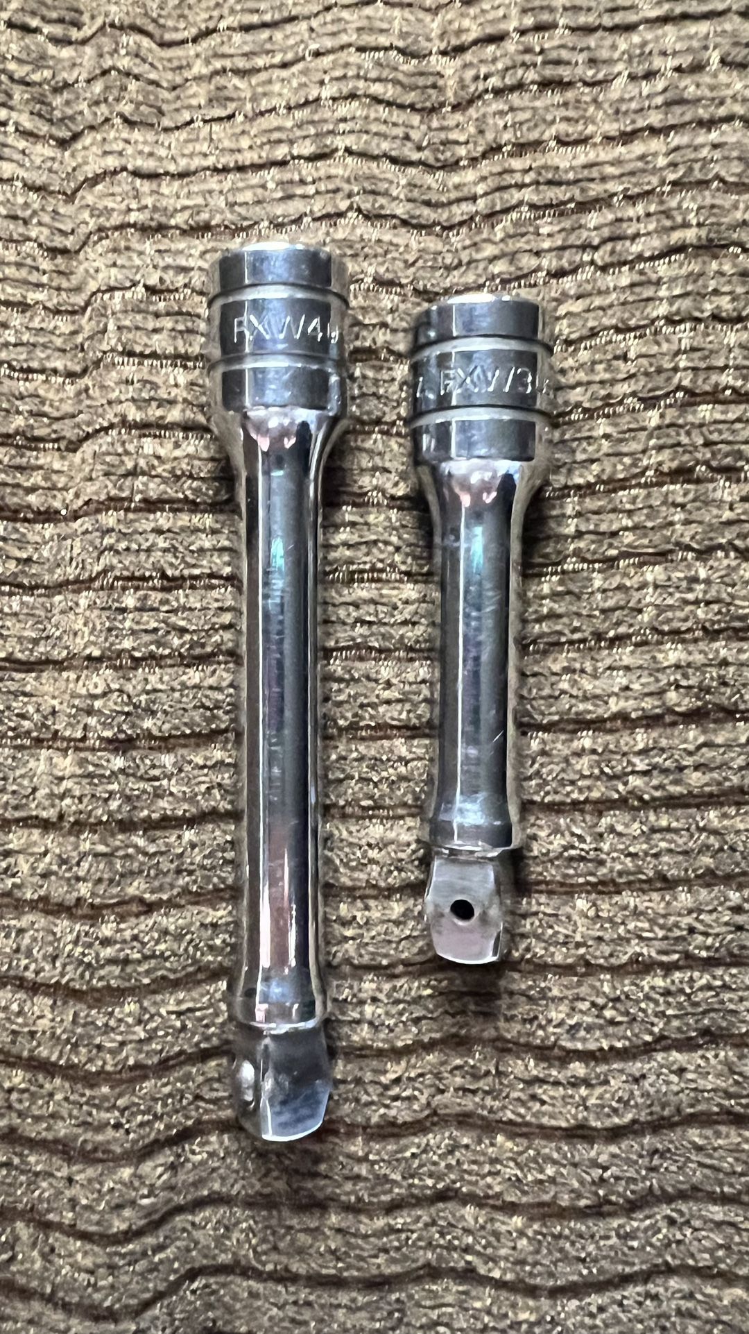 Snap On FXW3 3/8” Drive And FWX4 Drive 4” Wobble Socket Extension 