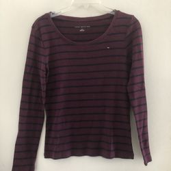 Tommy Hilfiger Long Sleeve Burgundy & Blue Tee Size Small