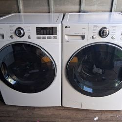 LG  Washer And Dryer Set 
