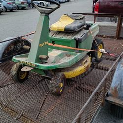 John Deer  Riding Mower 