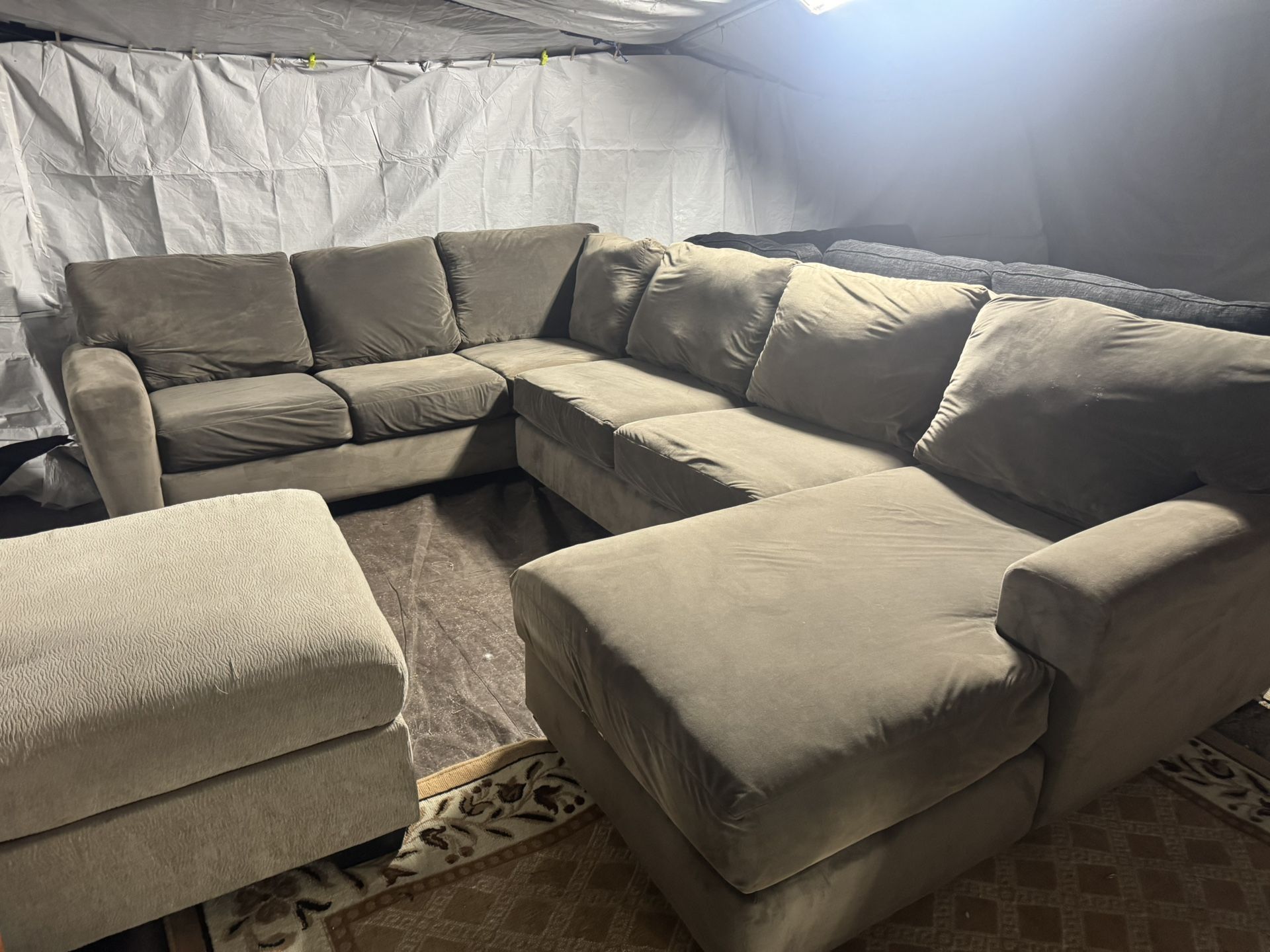 Grey Sectional Great Condition Clean We Sell All The Time Delivery $40 Local