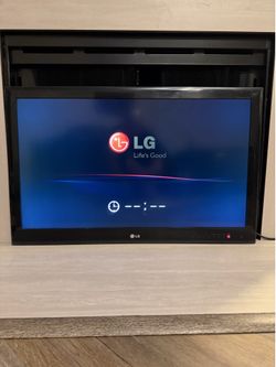 LG 37 Inch LED Tv Model 37LE5300 Read Description