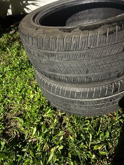 2 tires 215/55/R17. Yokohama brand