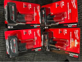 Milwaukee M12 REDLITHIUM XC6.0 extended capacity battery