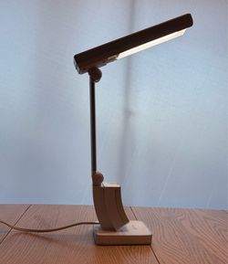 OttLite 13W slimline lamp
