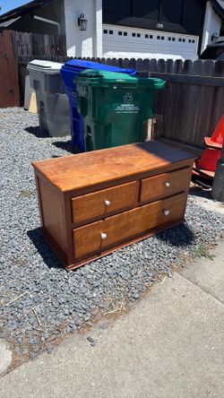free dresser