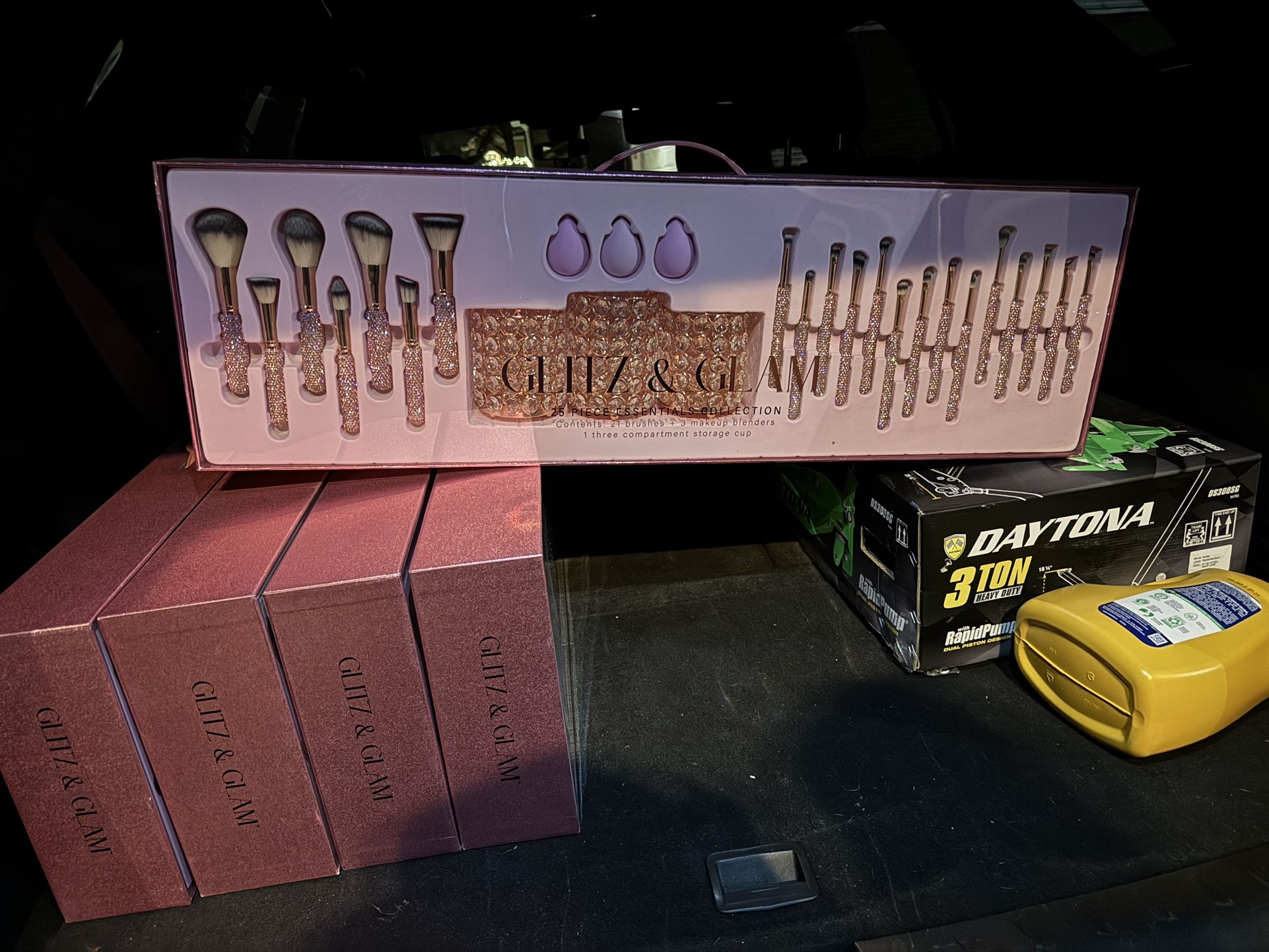 Glitz And Glam Makeup Brush Set Mirror