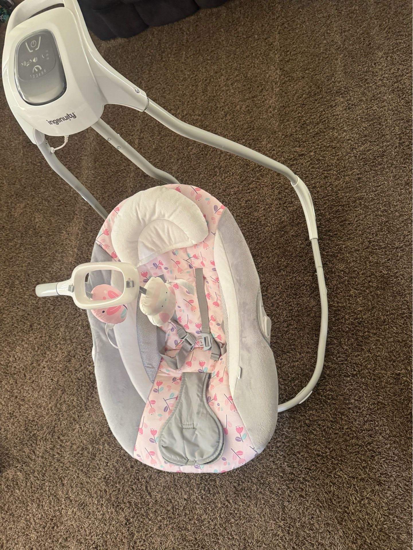 Baby swing