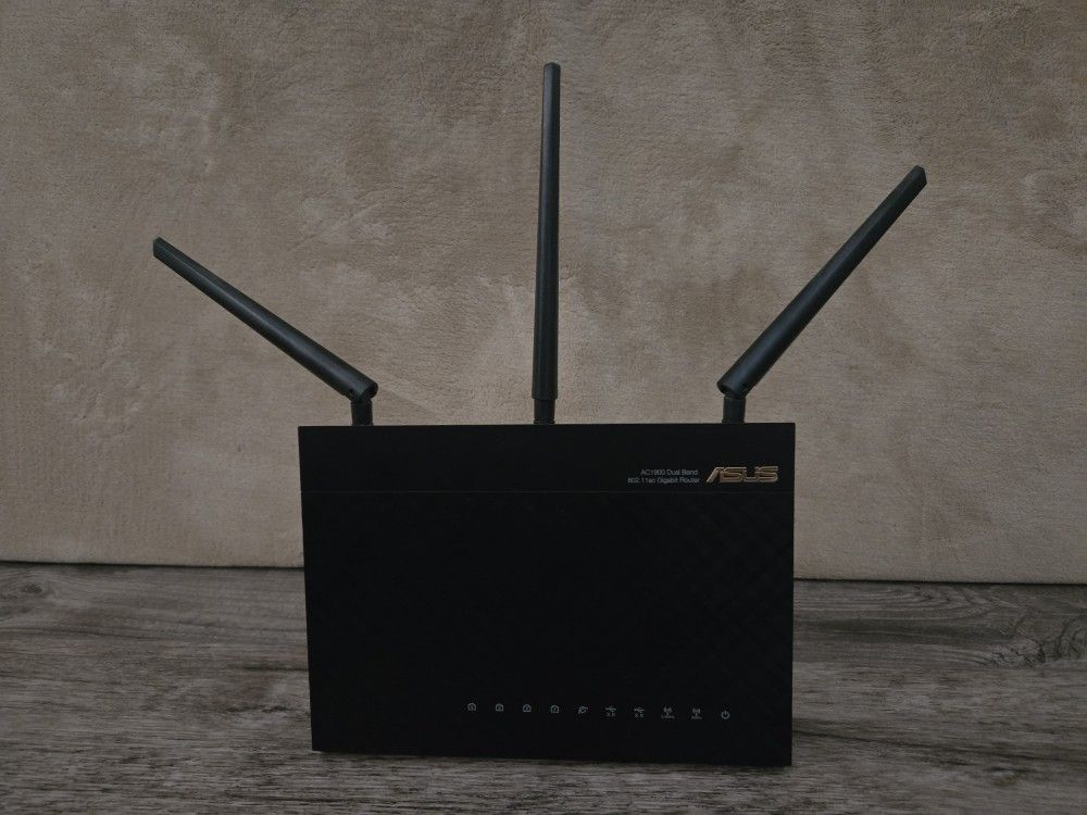 ASUS Gigabit Wireless Router