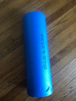 Foam roller ( gold’s gym)