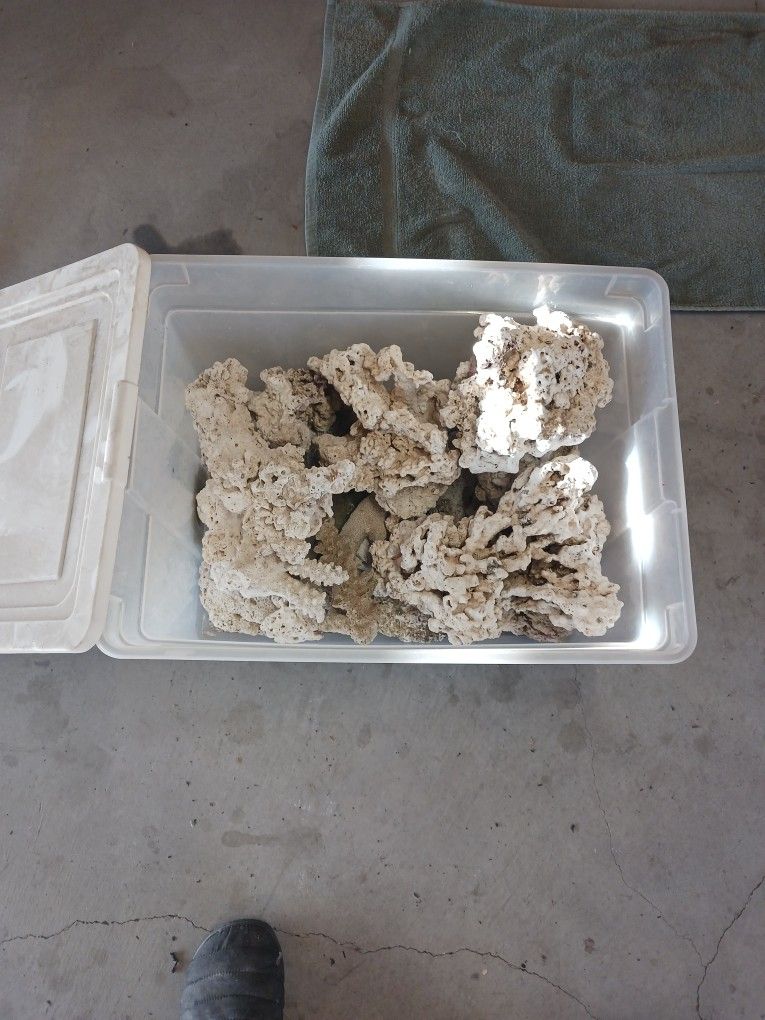 Aquarium Dry Rock Pukani