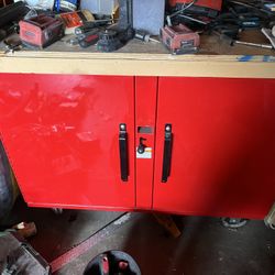 Knaack Mechanics Chest