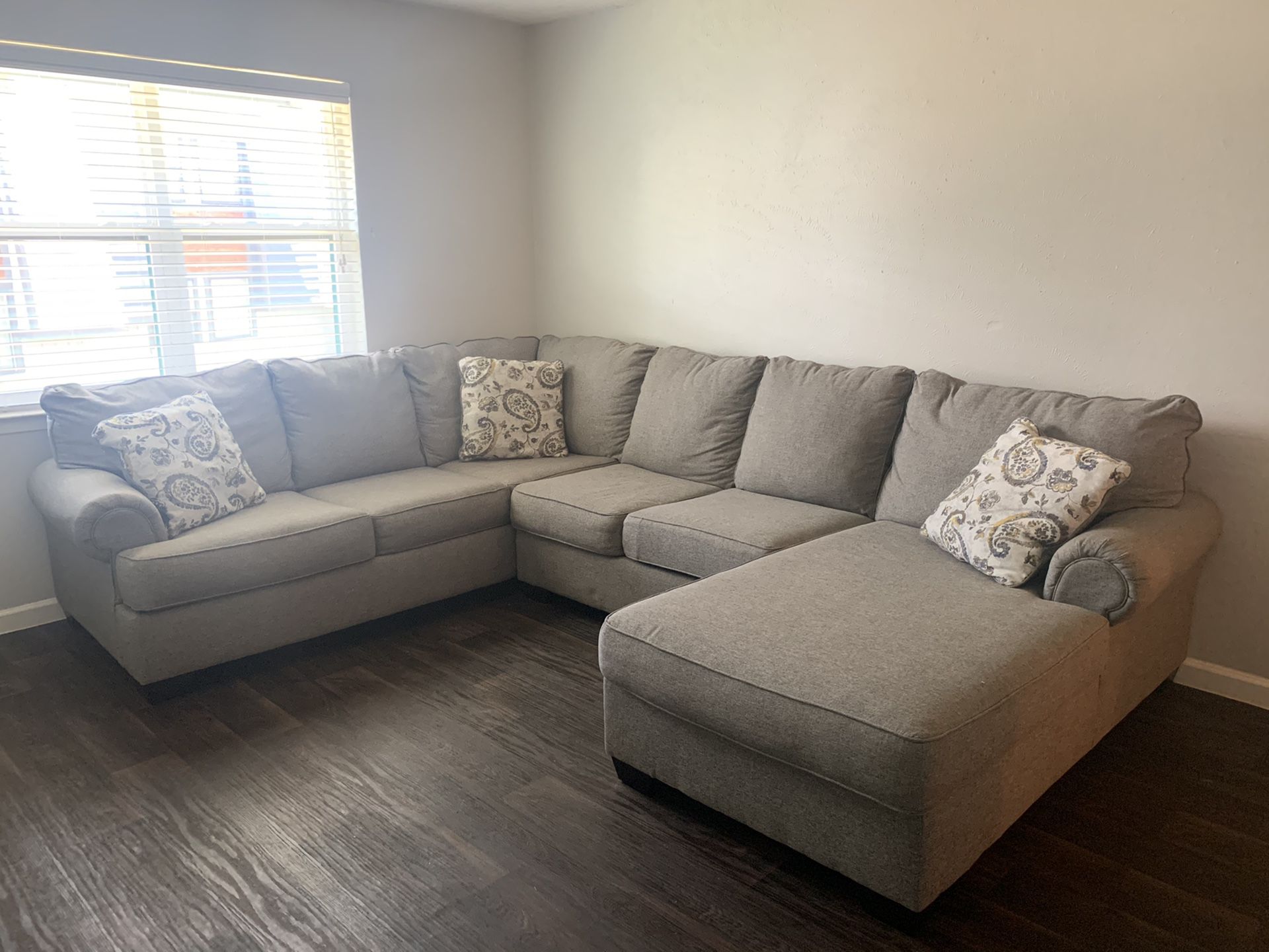 Grey sectional couch (brand new)