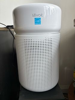 Levoit Core 300S Smart Air Purifier – Like New (Filter, Box Included)