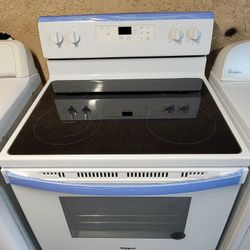 New Whirlpool Apartment Size 30W White Electric 220volt Stove Range Estufa 