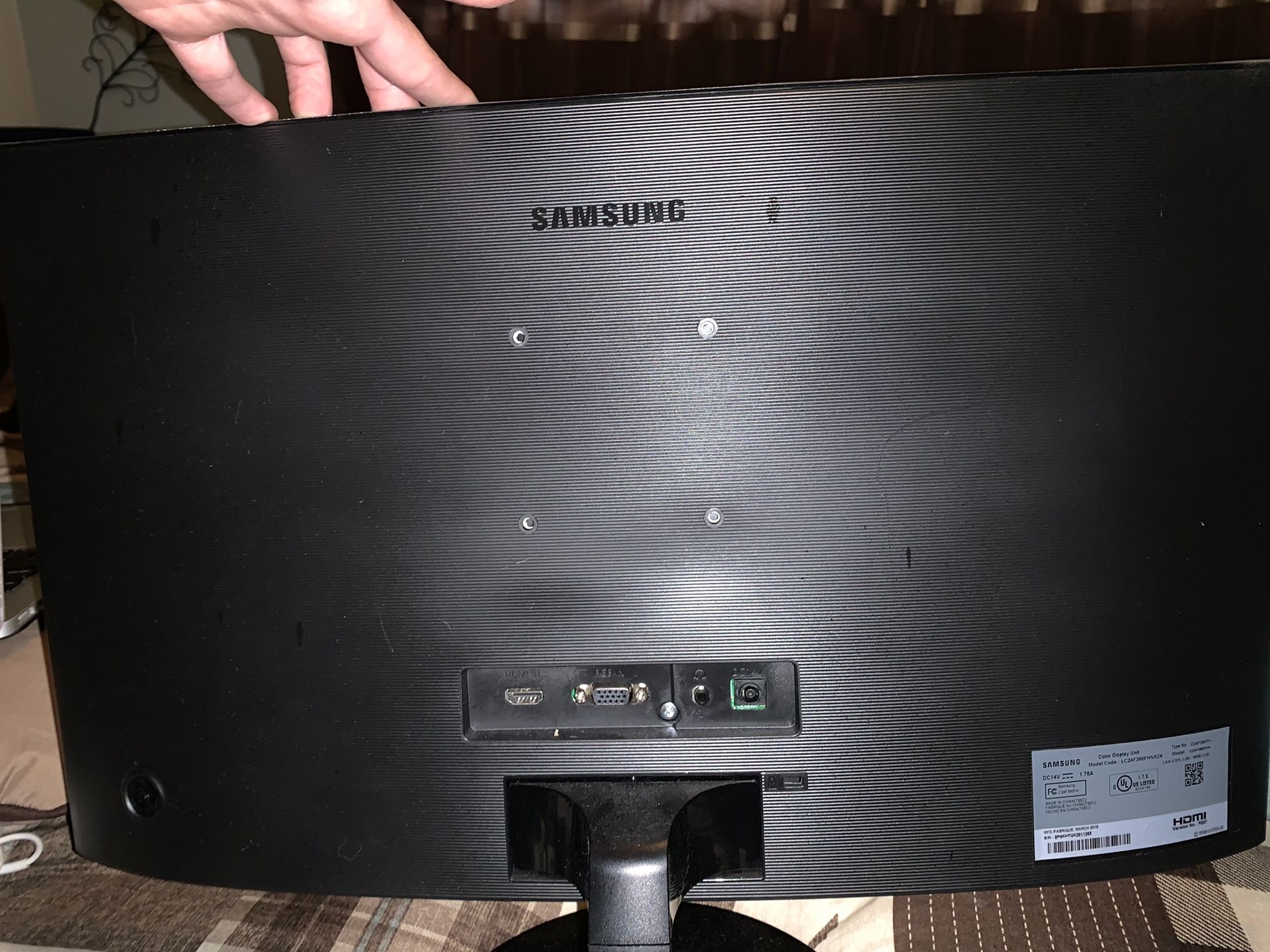 Samsung curved LED Monitor