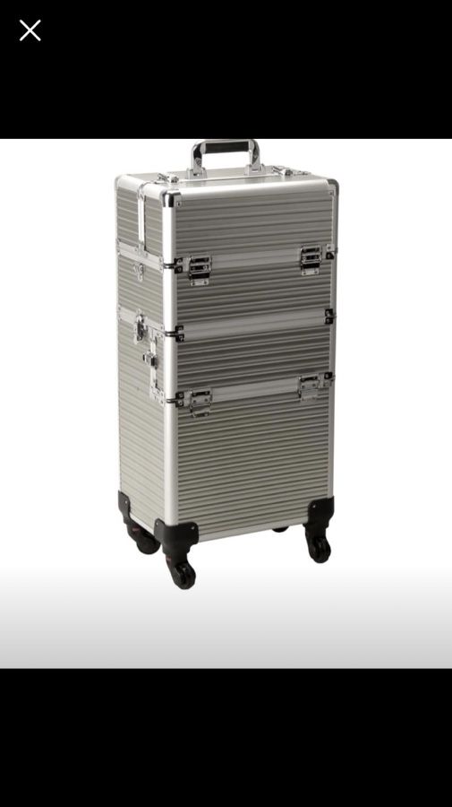 Pink large makeup box with wheels and handle