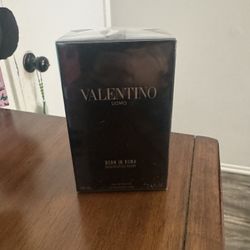 Valentino Uomo Born