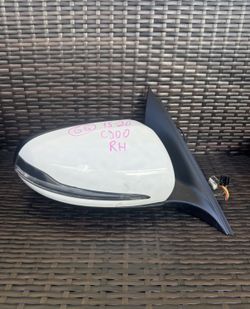 2015 2016 2017 2018 2019 2020 Mercedes-Benz C300 Right Passenger Side Door Mirror OEM