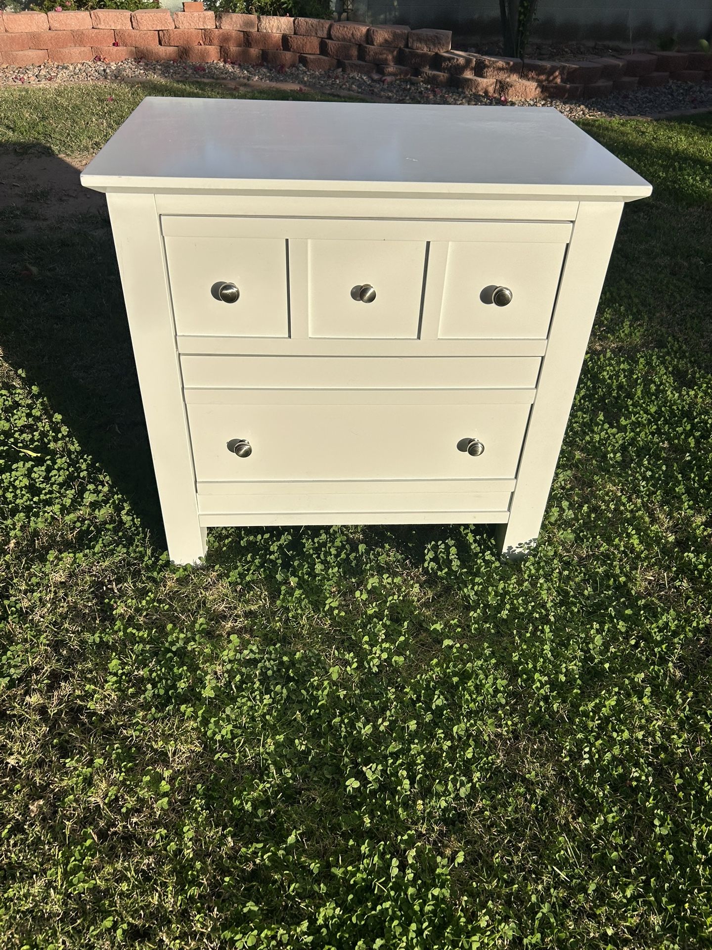 Very Nice Night Dresser