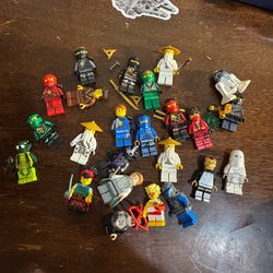 Lego miniature assortment, ninjago, Star Wars,  ETC