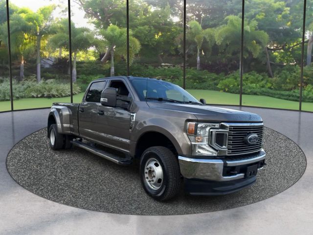 2022 Ford F350 Super Duty Crew Cab